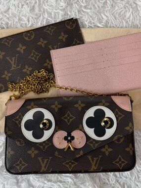 LOUIS VUITTON Monogram Valentine Dog Pochette Felicie Chain Wallet